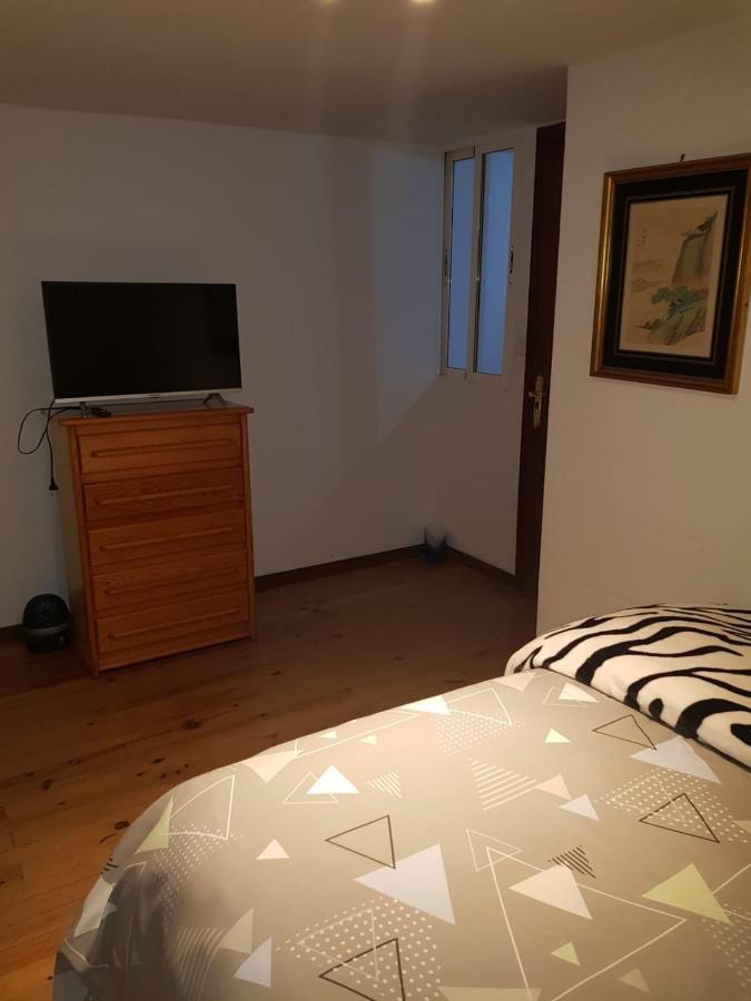Central Apartment Madrid Exteriör bild